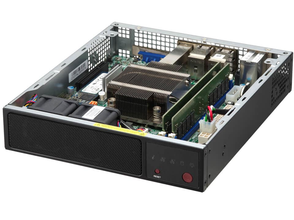 Supermicro IoT SuperServer SYS-E200-12A-4C
